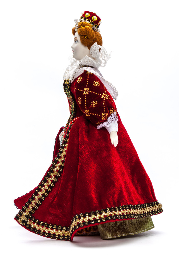 Queen Elizabeth I hand made Porcelain Doll in a 19th century Dress - 11 Inches (by Le Russe)