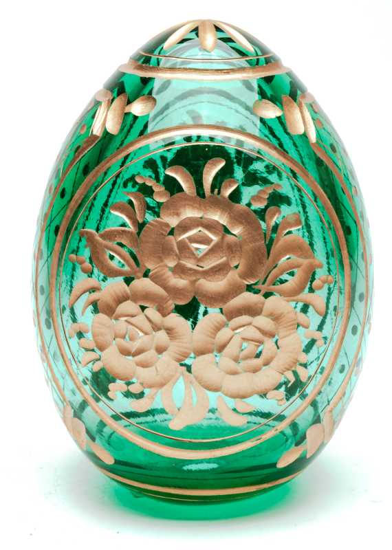 Engraved Crystal Imperial Easter Egg