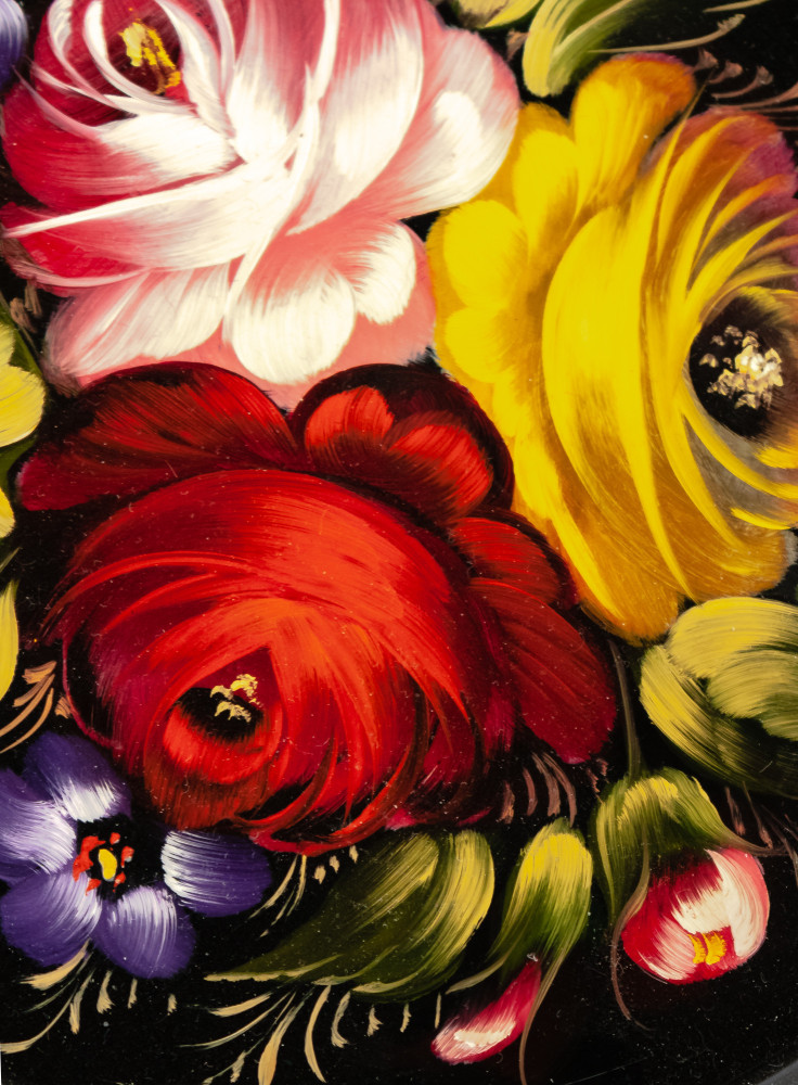 d 220 mm Zhostovo Patterns hand painted and lacquered Metal Forged Black Tray (by Lada Crafts)
