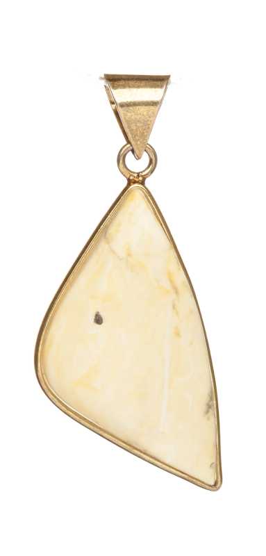 7 g Baltic Amber Pendant