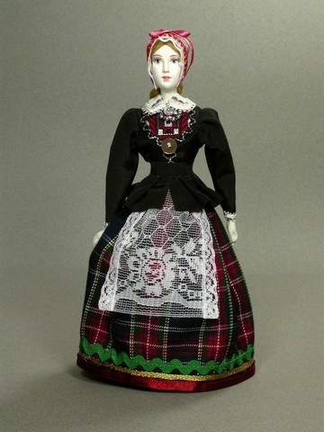 Estonian Beauty hand made Porcelain Doll - 11 Inches (by Le Russe)