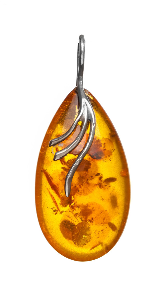 5 g Baltic Amber Pendant