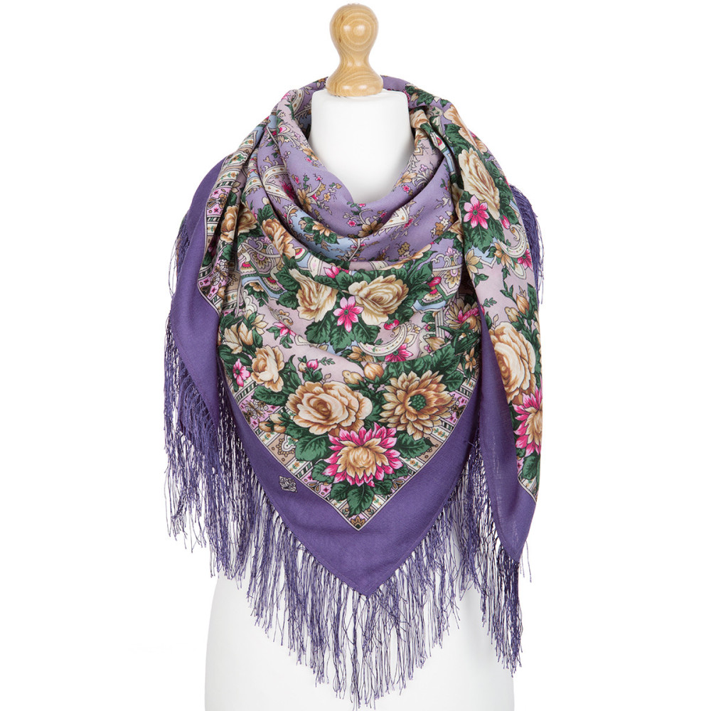Shop Woolen Scarves with Silk Fringe 125x125 cm Платок «Кармелита» online at Skazka.site | Eligible for fast shipping and free returns. Платок «Кармелита»