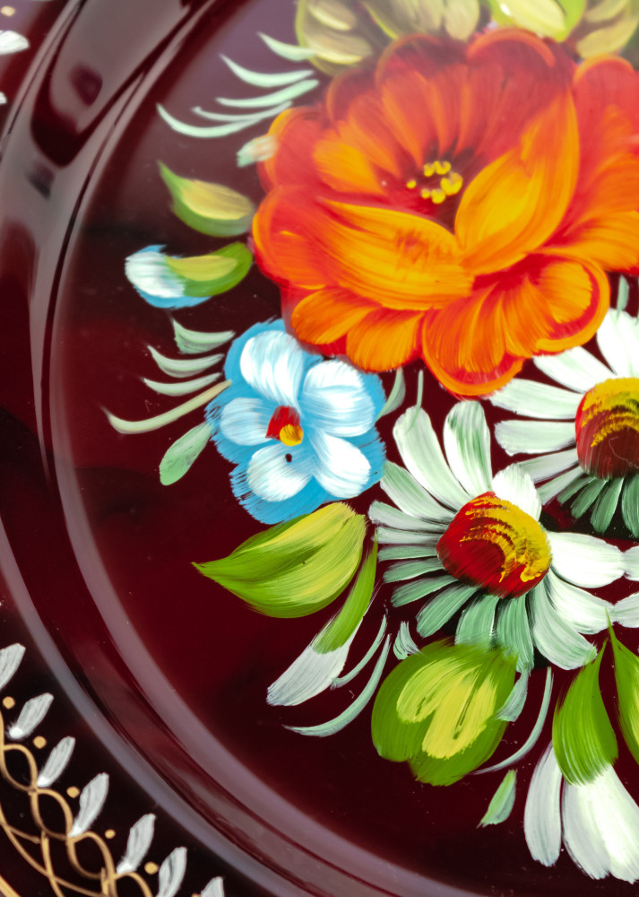  d 180 mm Zhostovo Patterns hand painted and lacquered Metal Forged Carmine Tray (by Lada Crafts)
