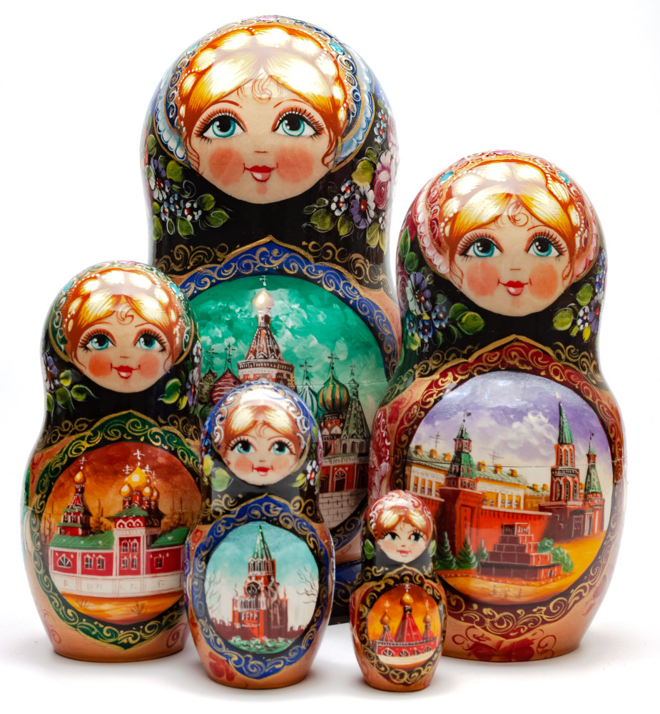 230 mm Moscow Kremlin and Snt Basil Cathedral hand painted Matryoshka 5 pcs with Zhostovo ornaments (by Olga Zaitseva)