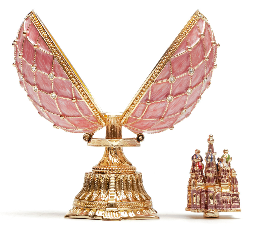 90 mm The Saint Basil Cathedral Pink Easter Egg with a Figure inside