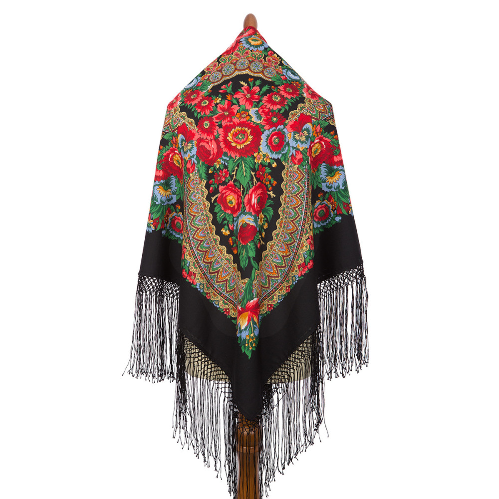 Shop Thick Woolen Fabric Shawls with Silk Fringe 148x148 cm Шаль «Подкова» online at Skazka.site | Eligible for fast shipping and free returns. Шаль «Подкова»