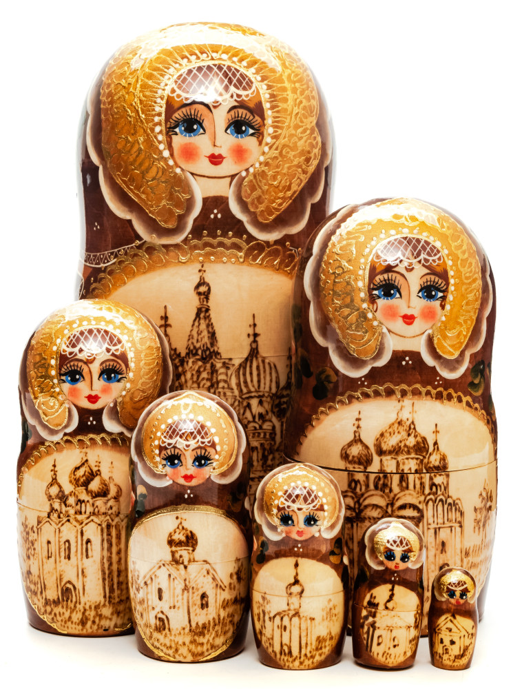 200 mm Moscow Saint Basil Cathedral hand painted Matryoshka Doll 7 pcs inside  (by Valery Studio)