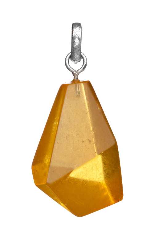 6 g Baltic Amber Pendant