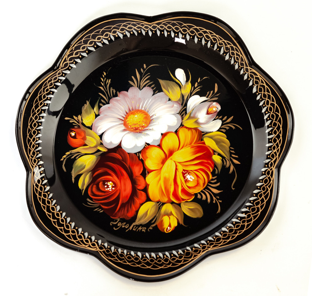 d 220 mm Zhostovo Patterns hand painted and lacquered by Golovina Metal Forged Black Tray (by Lada Crafts)