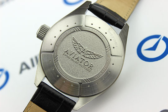 Швейцарские наручные часы Aviator V.1.22.0.148.4