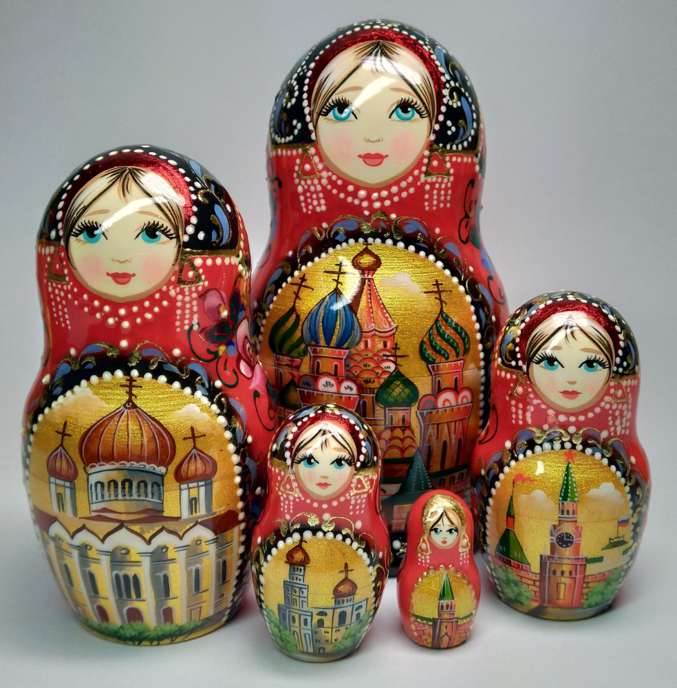 135 mm Moscow Snt Basil Cathedral hand painted on wooden Matryoshka doll 5 pcs (by A Studio)