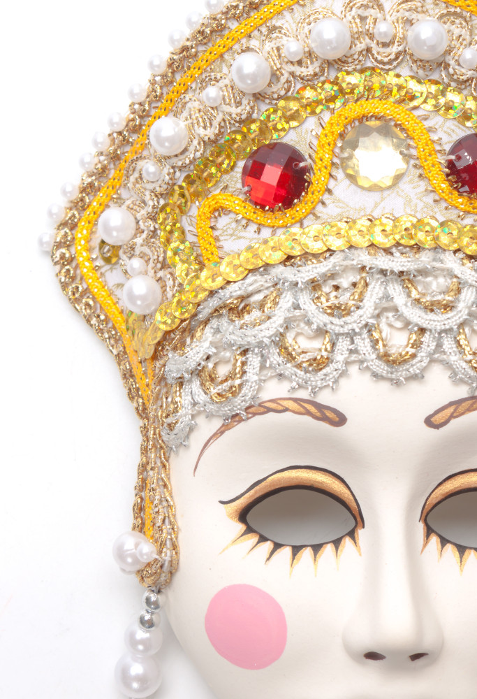 Coquette Porcelain Mask