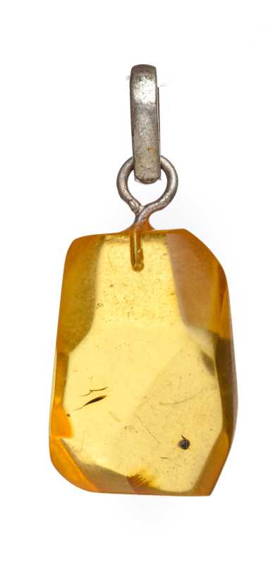 3 g Baltic Amber Pendant