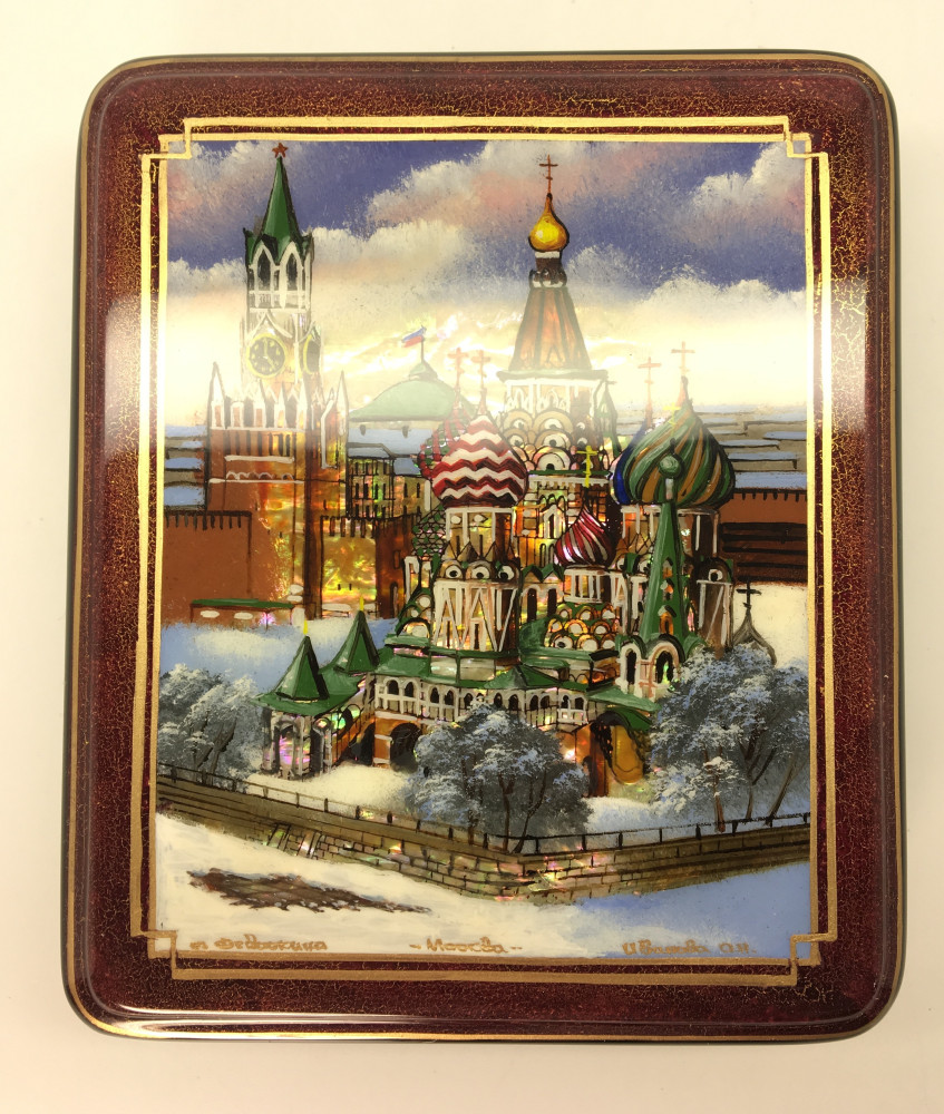 110 x 130 mm Moscow Winter hand painted lacquered box from Fedoscino (by Mihail Studio)