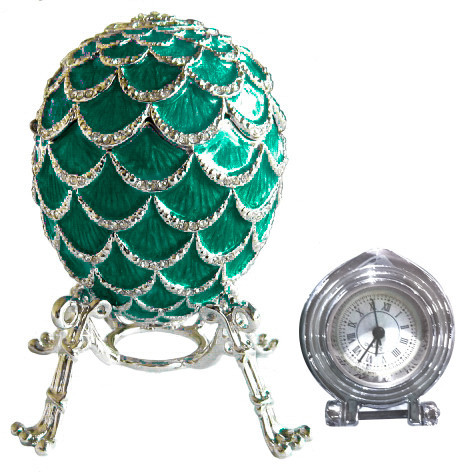 92 mm Green Pine Cone with Clock inside Easter Egg