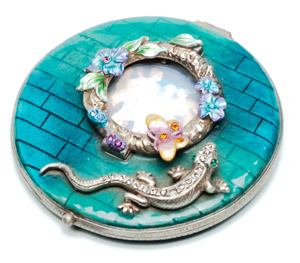 70 mm Lizzard with a Picture Light Blue Compact Mirror
