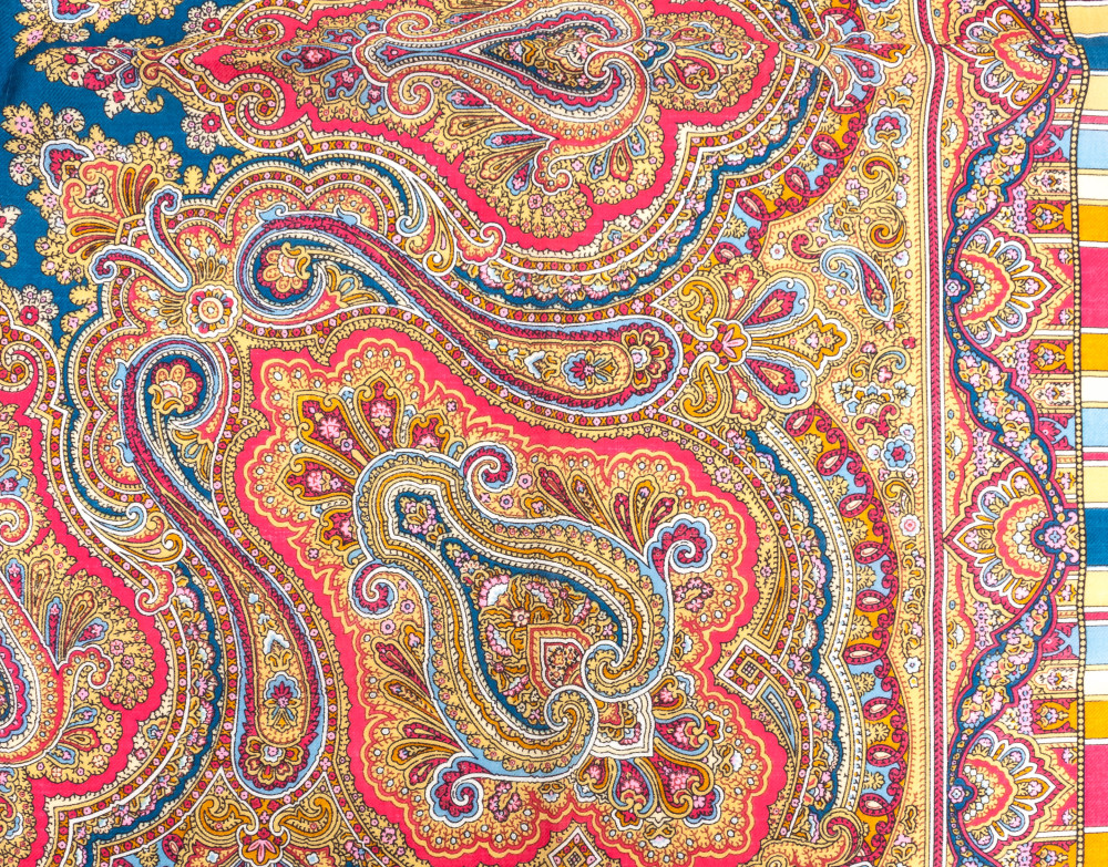 Shop Woolen Scarves Overlocked 89x89 cm Платок «Татьяна» online at Skazka.site | Eligible for fast shipping and free returns. Платок «Татьяна»