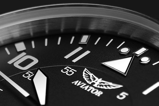 Швейцарские наручные часы Aviator V.1.11.0.036.4