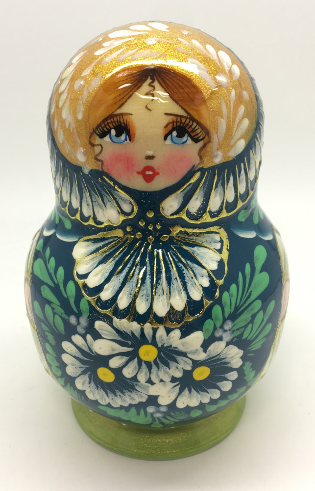 110 mm Daisies on green background handpainted wooden Russian Matryoshka doll 5 pcs round shape