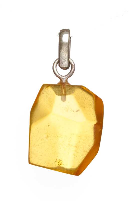 3 g Baltic Amber Pendant