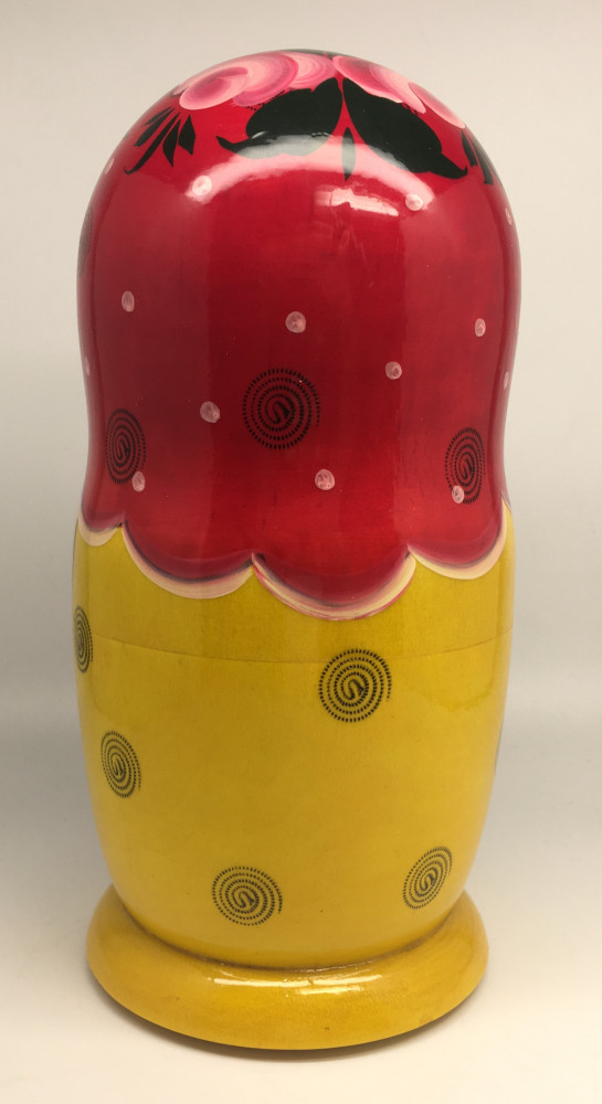 U Semenovskaya Hand Painted Matryoshka Doll 8 pcs
