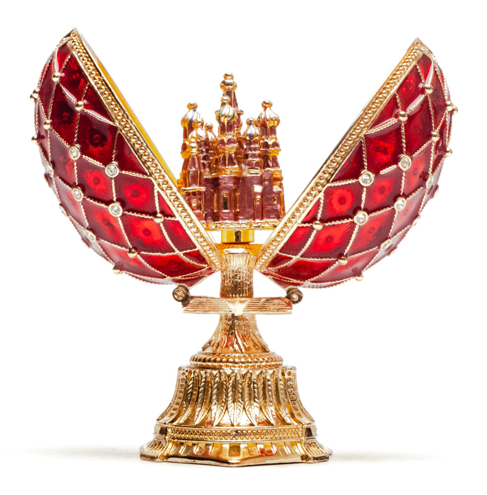 90 mm The Saint Basil Cathedral Red Easter Egg with a Figure inside