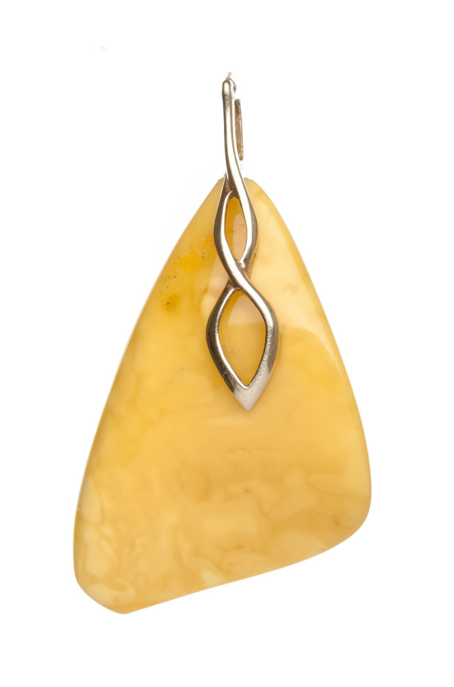 9 g Baltic Amber Pendant