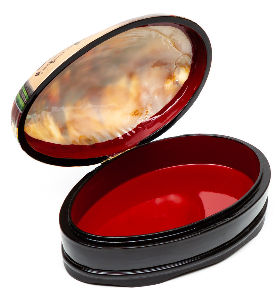 180x110mm Moscow Kremlin hand painted on pearl shell lacquered box from Fedoscino (by Mihail Studio)