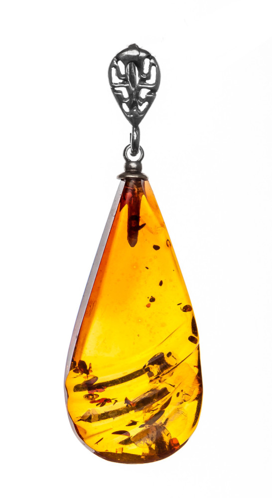 2 g Baltic Amber Pendant