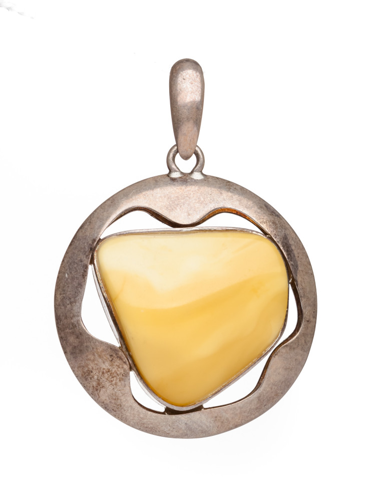 11 g Baltic Amber Pendant