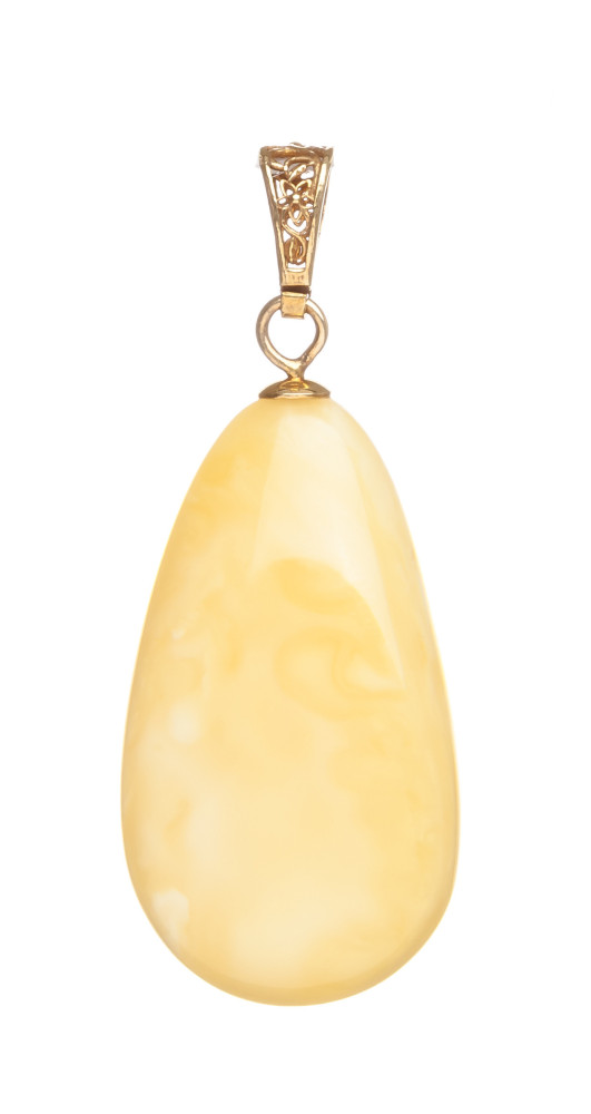 9 g Baltic Amber Pendant