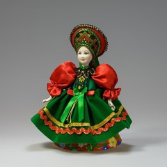 Сувенирная кукла