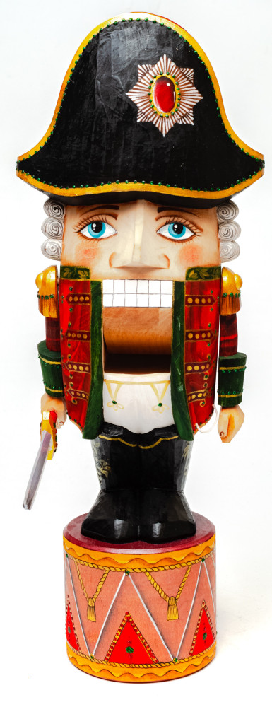 290 mm Nutcraker Hand Carved and Painted Wooden Statue with Saber (be Sergey Christmas Workshop)