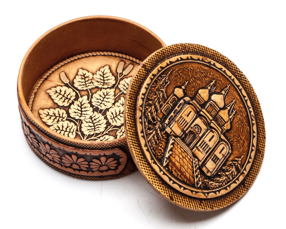 d 55 mm Siberian Patterns hand made Birchbark Jewelry Box (by Maxim Birch)