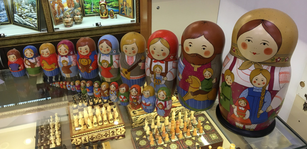 430 mm Moscow Family Russian hand painted Matryoshka Doll with 30 pcs inside (by Malutin Studio)