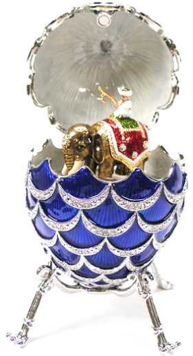 100 mm Dark Blue Pine Cone with Surprise inside Easter Egg