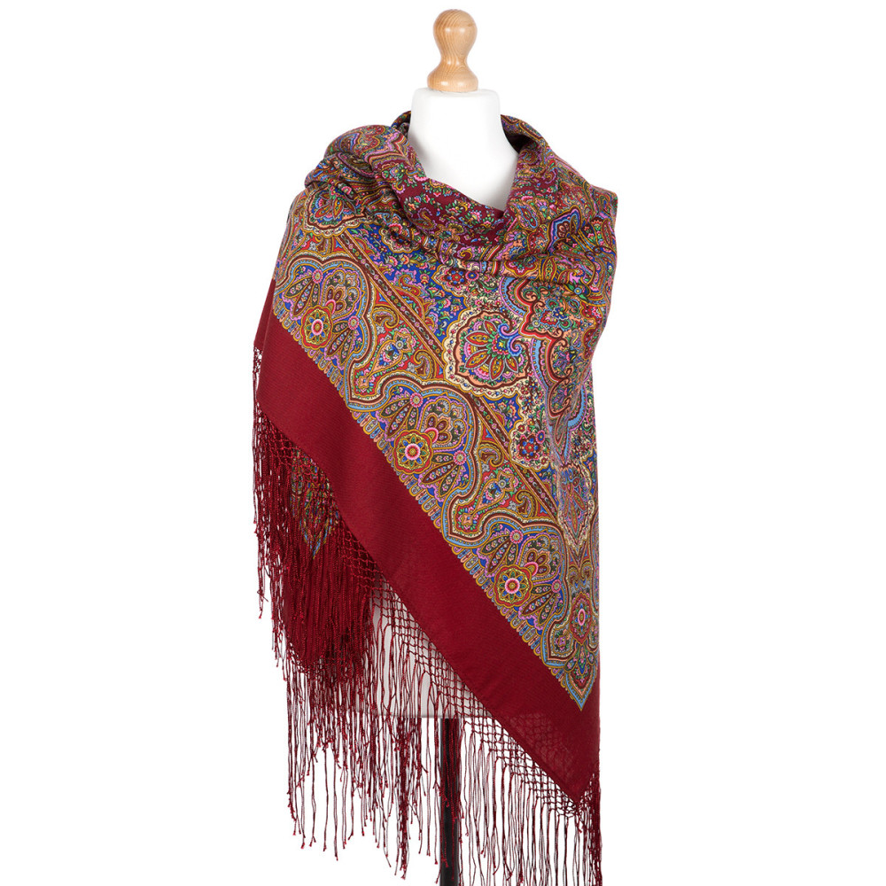 Shop Thick Woolen Fabric Shawls with Silk Fringe 148x148 cm Шаль «Богатая невеста» online at Skazka.site | Eligible for fast shipping and free returns. Шаль «Богатая невеста»