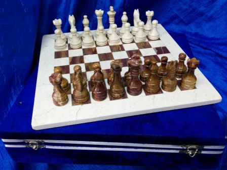 300x300 mm Brown & White Onyx Chess Pieces on Onyx Chess board (by Onyx Crfats)