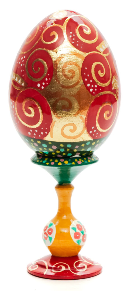The Kiss by Gustav Klimt handpainted copy on wooden egg 150mm