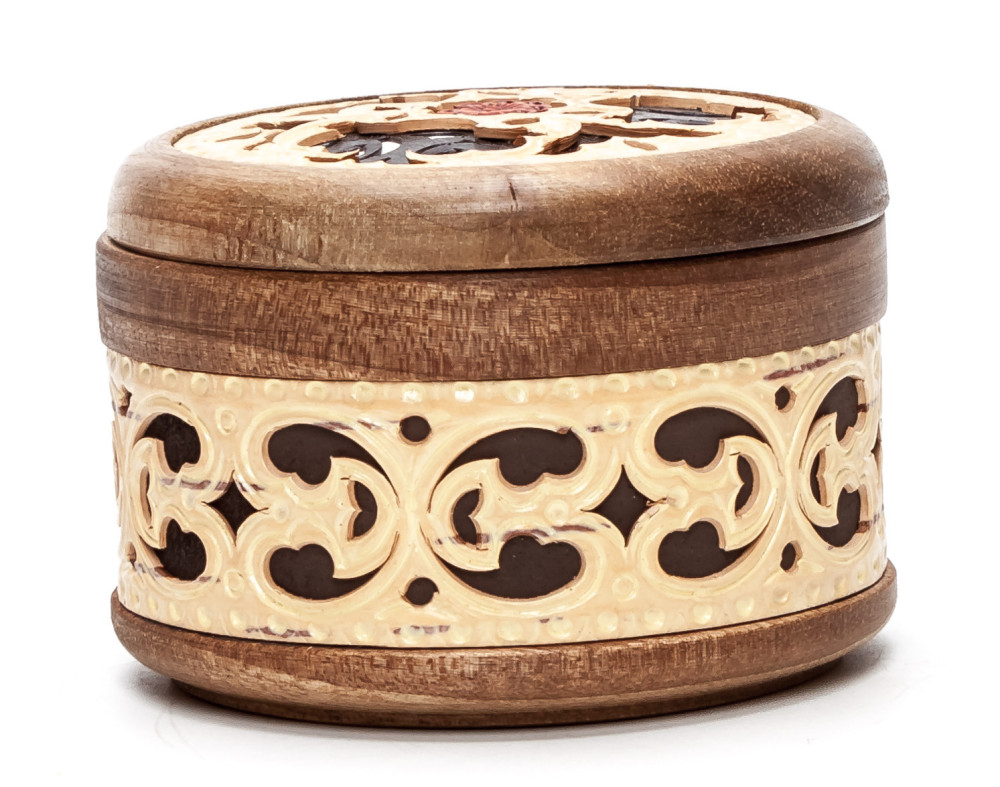 d 60 mm Siberian Patterns hand made Birchbark Jewelry Box (by Maxim Birch)