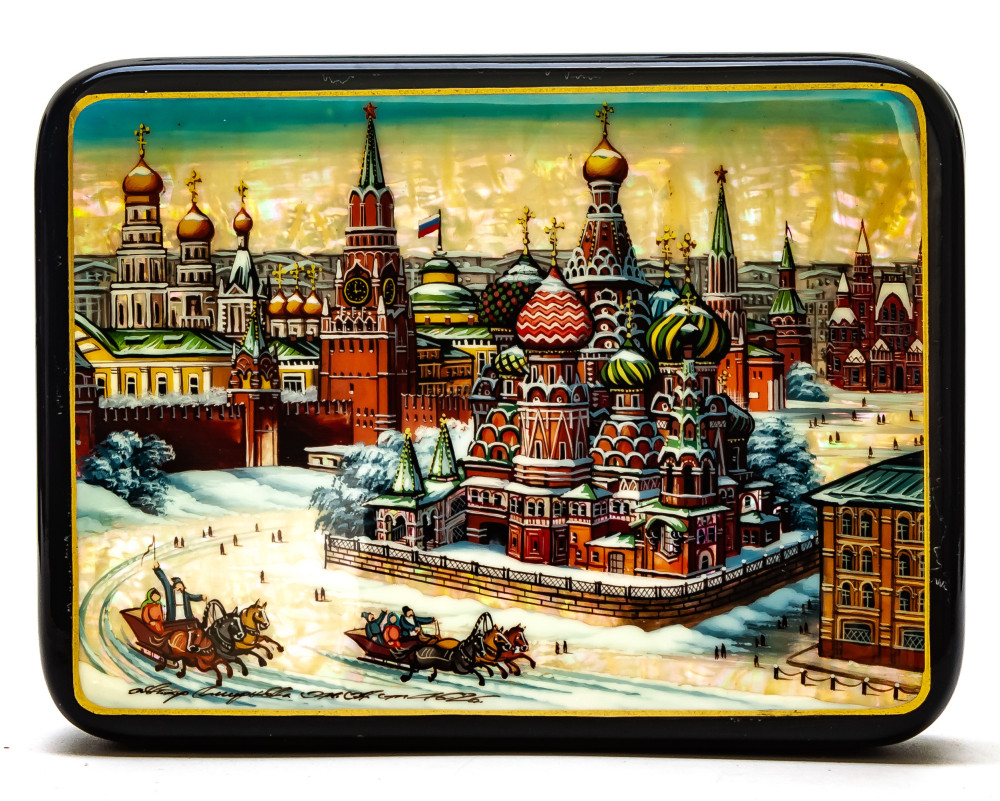 150x110mm Red Square and  Saint Basil Cathedral hand painted on pearl shell lacquered box from Fedoscino (by Tatiana Crafts)