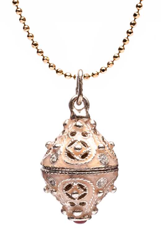 Tsarskoe with Rhinestones Biege Egg Pendant