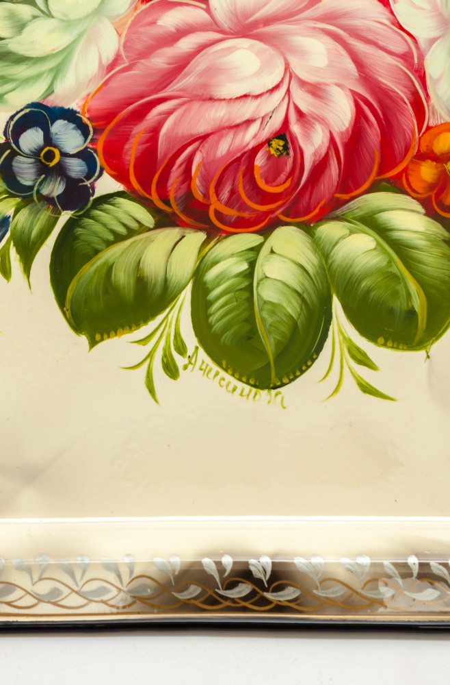 235x395 mm Zhostovo Patterns hand painted and lacquered by Anisimova Metal Forged White Tray (by Lada Crafts)