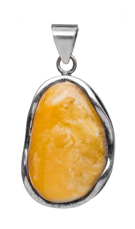15 g Baltic Amber Pendant