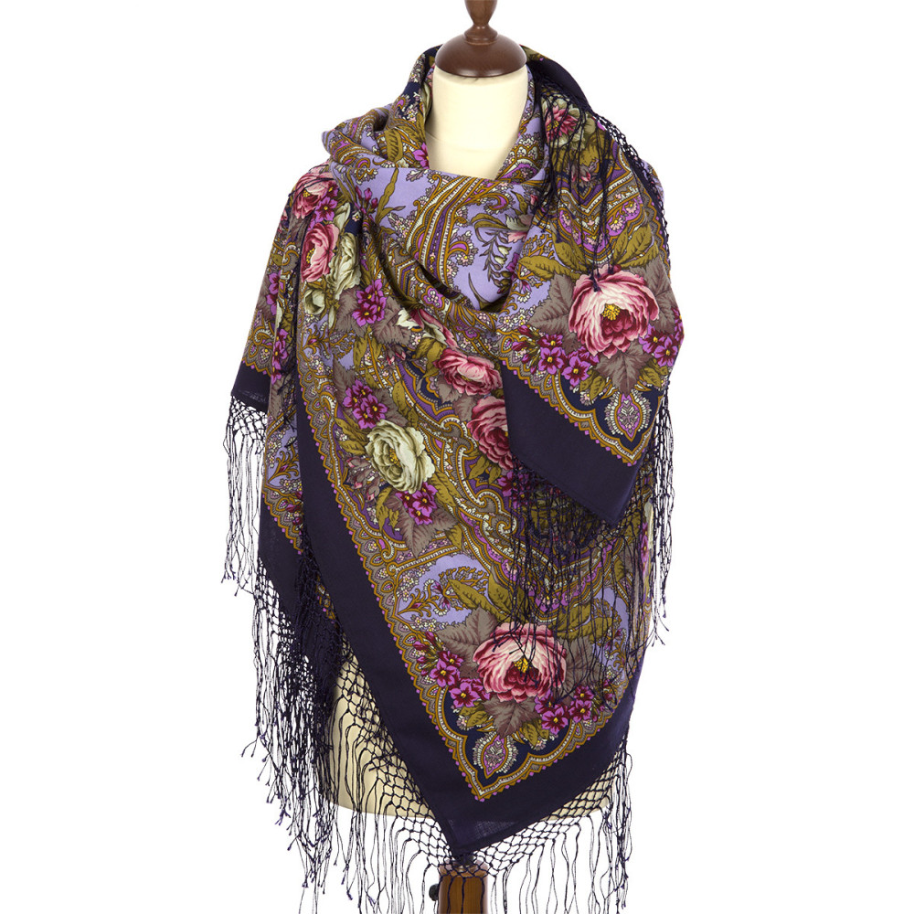 Shop Thick Woolen Fabric Shawls with Silk Fringe 148x148 cm Шаль «Счастливица» online at Skazka.site | Eligible for fast shipping and free returns. Шаль «Счастливица»