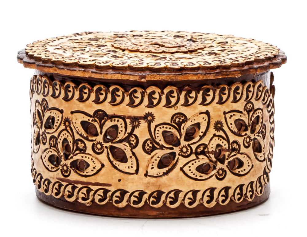 d 60 mm Siberian Patterns hand made Birchbark Jewelry Box (by Maxim Birch)