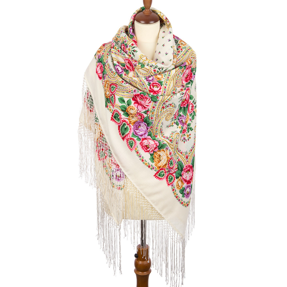 Shop Thick Woolen Fabric Shawls with Silk Fringe 148x148 cm Шаль «Мороз и солнце» online at Skazka.site | Eligible for fast shipping and free returns. Шаль «Мороз и солнце»
