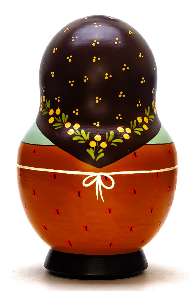 190 mm Mistress with Cockerel hand painted Traditional Russian Wooden Matryoshka round doll 10 pcs (by Igor Malyutin)