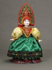 Сувенирная кукла
